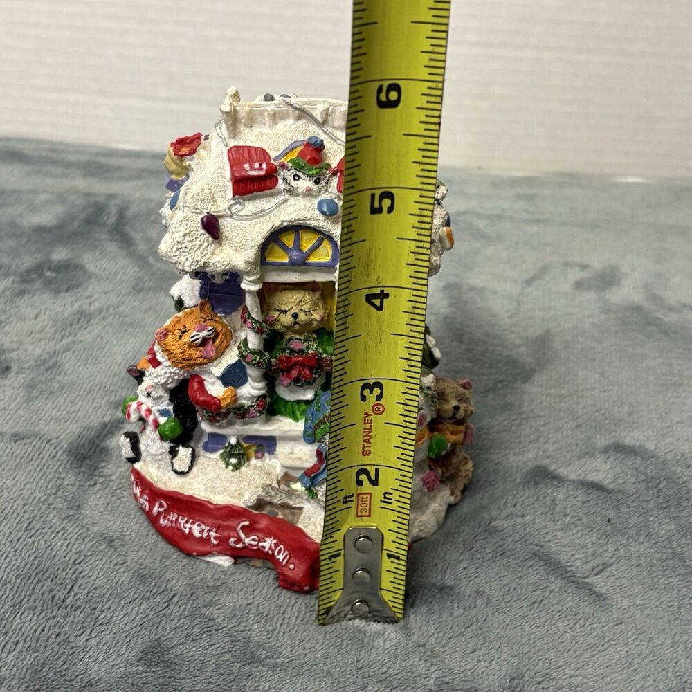 IT'S A PURRFECT SEASON Christmas Holiday Resin House 5.5" Tall x 4" Wide - Picture 16 of 16